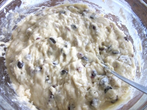 Cranberry Chocolate Chip Muffins_2000