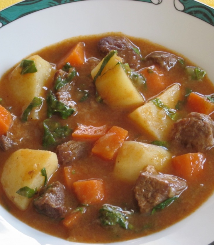 Beef Stew with White Wine myfavouritepastime.com