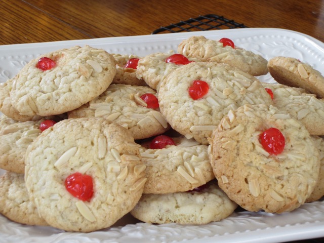 Almond Oatmeal Cookies myfavouritepastime.com